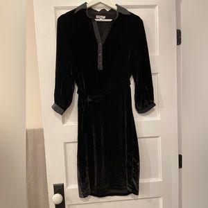 Emerson Fry Size 6 Black Silk Velvet Shirtdress